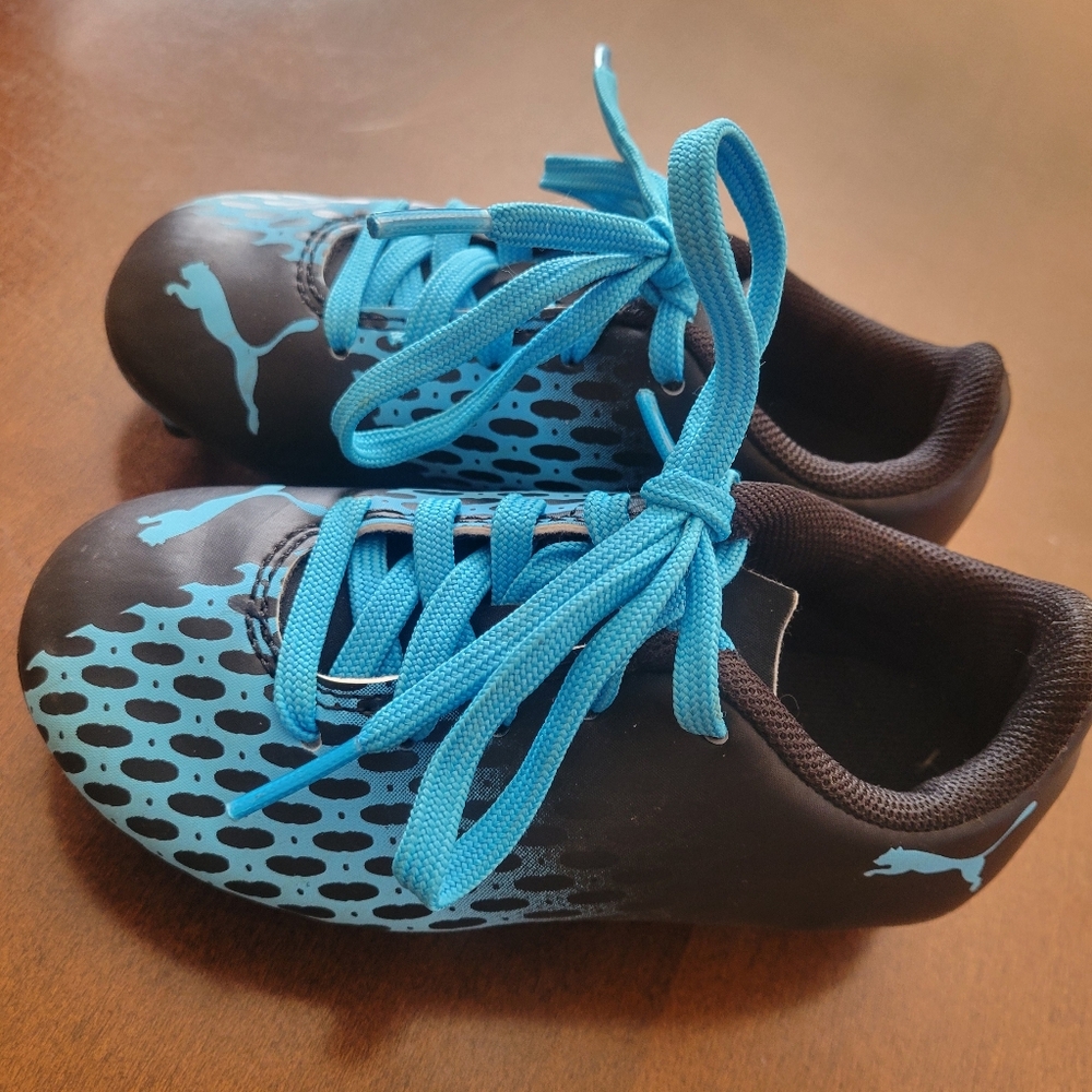 Puma 8T Black and Blue Soccer Cleats